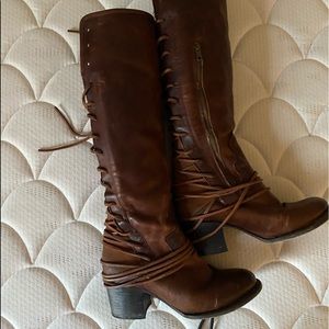 Freebird Boots Size 9